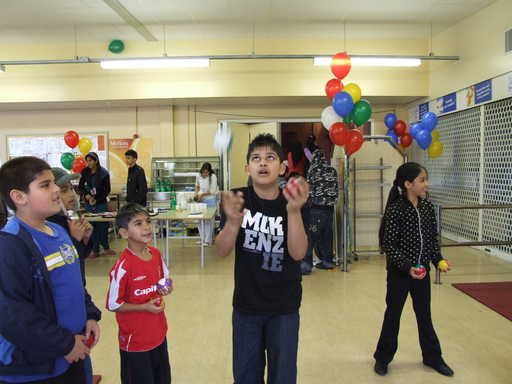 Impressive juggling skills