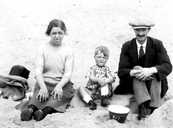 Lewis Boam with parents