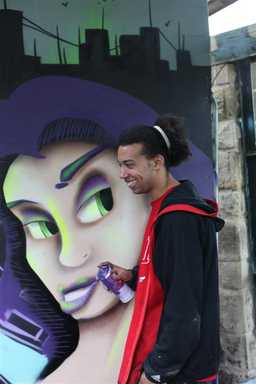 Give me the glad eye!