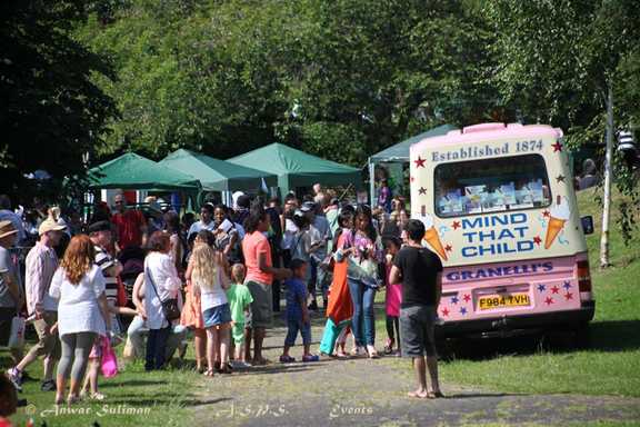 Ice cream queue on a hot day