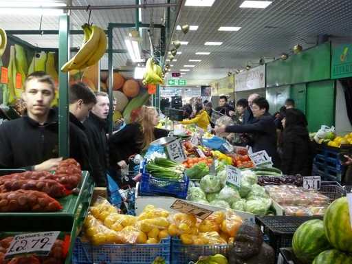 Castle Market  Fruit and veg