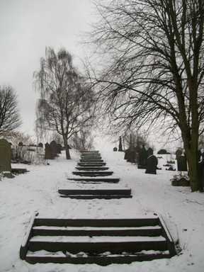 Cemetery ascent 
