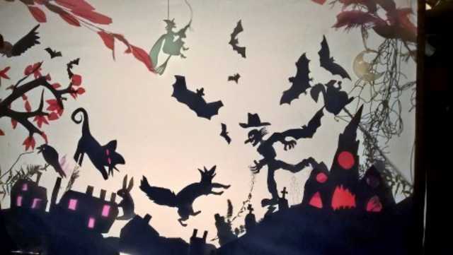 Shadow puppets